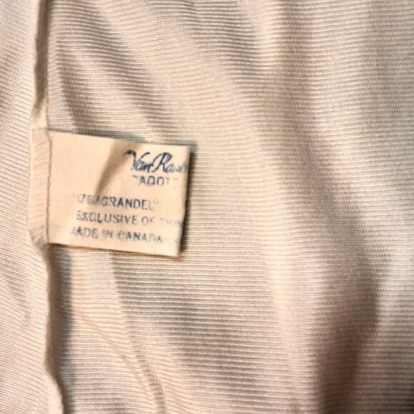 Vintage 1970s Van Raalte Slip – White Nylon – Size Tall 42 – Canada Bridal - Picture 6 of 6